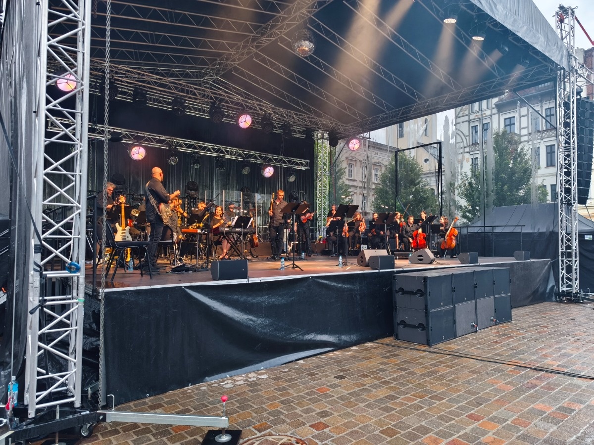 530cb50e-cd34-4da0-b2f3-4ba33fee1fa2