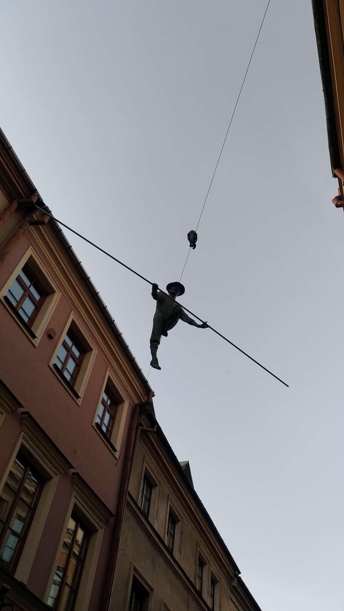 4098446e-bd01-42bd-846e-135c1eede9e4