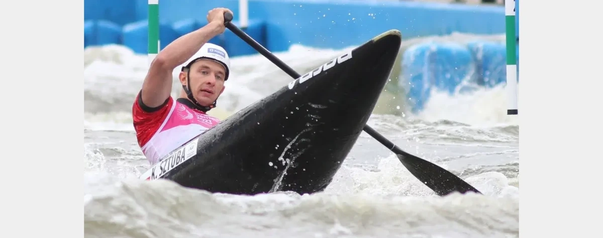 Polak w półfinale. Powalczy o medale MŚ w kajakarstwie