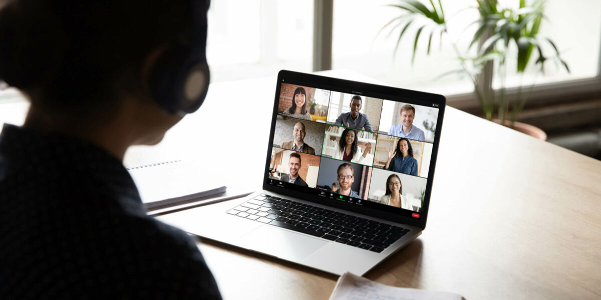 Komputerowe aplikacje Zoom reagują na proste gesty