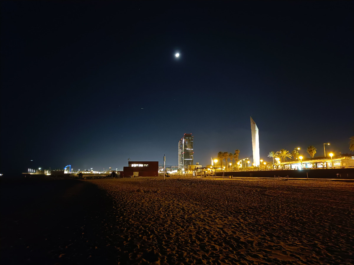 2025-11-28 22.10.42.jpg