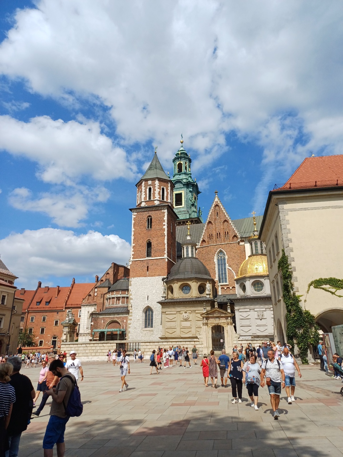 feb2c7cf-45be-4eb1-aba8-ee834a85bc05