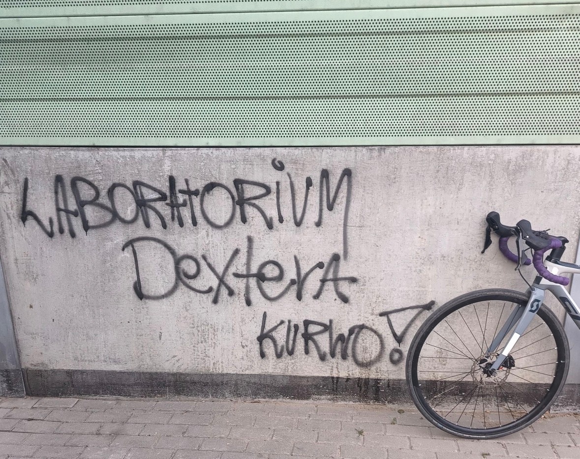 26692c11-3e9e-4f80-800b-b04e0ead994f