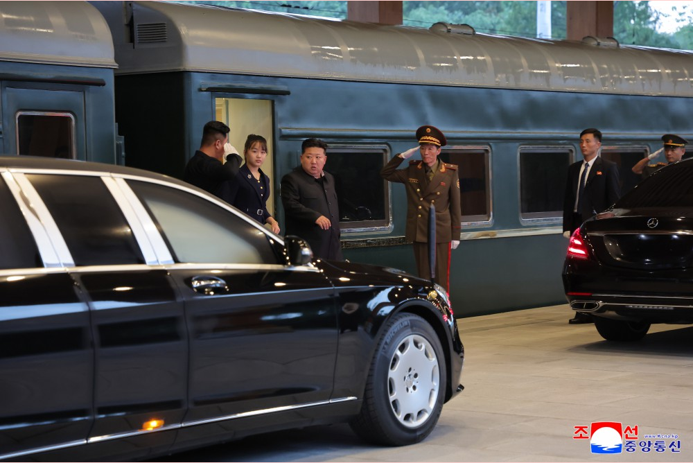 f3a02264-4b39-4034-889e-3c7d4ff0383f