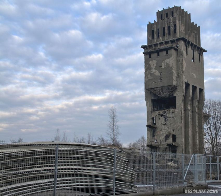 ee915b7d-d390-4ab2-8247-fe3e03a4ff2b