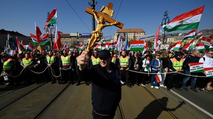 8d4f4155-982f-49d9-b8d9-705c7234f25e