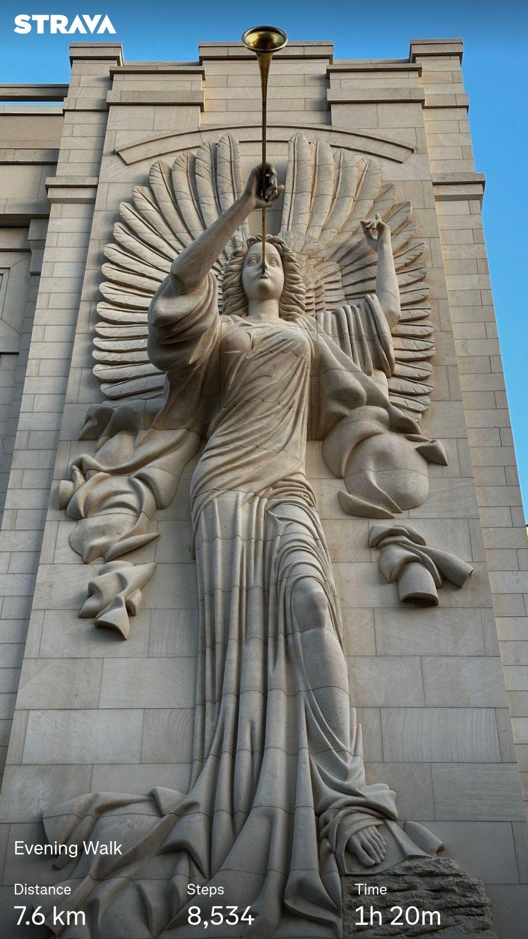 f5aa2628-1ef9-4f3d-90a4-772d7de115e6