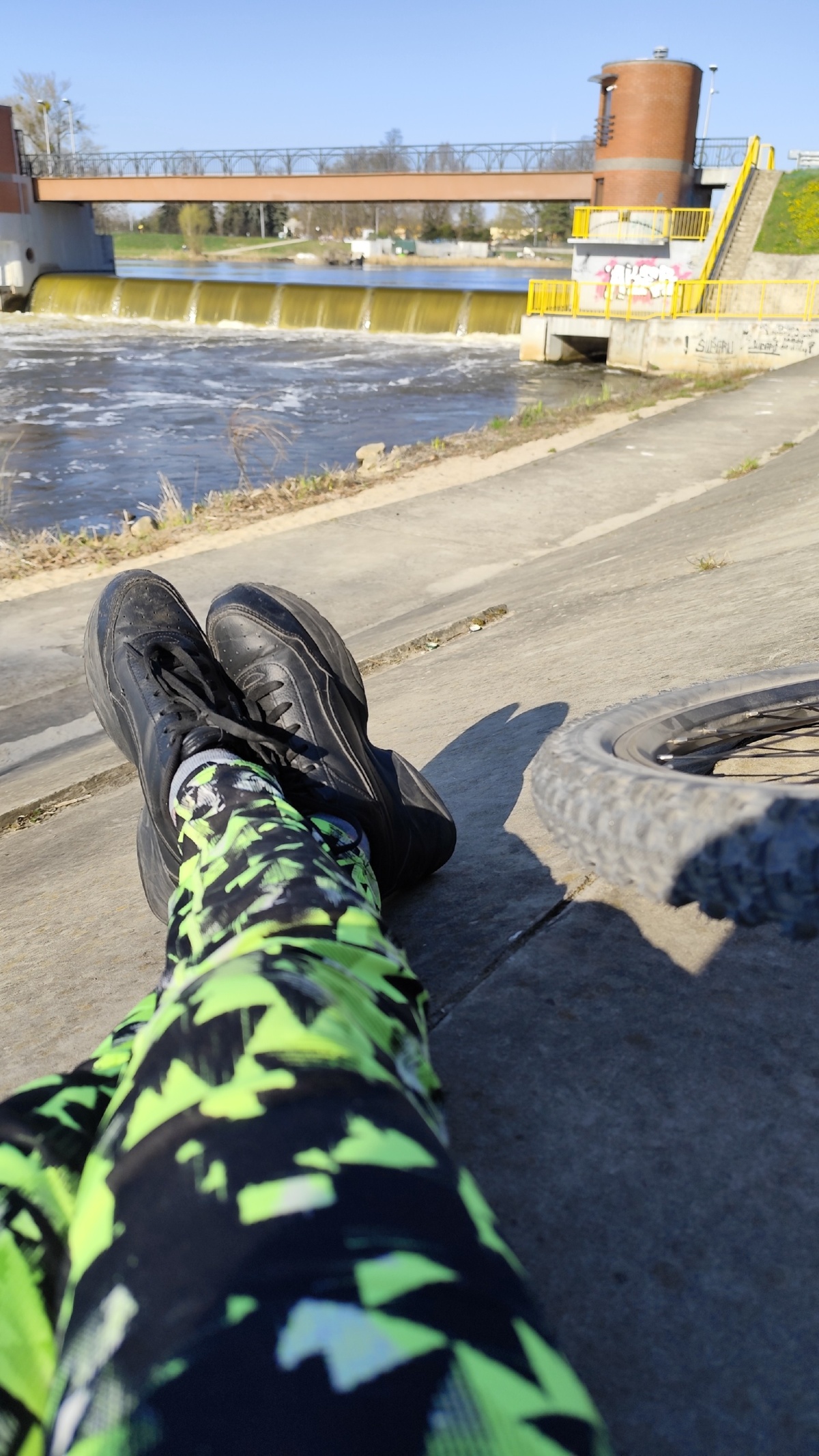 878eeaf3-834a-4cdd-8699-0c9a3505735a