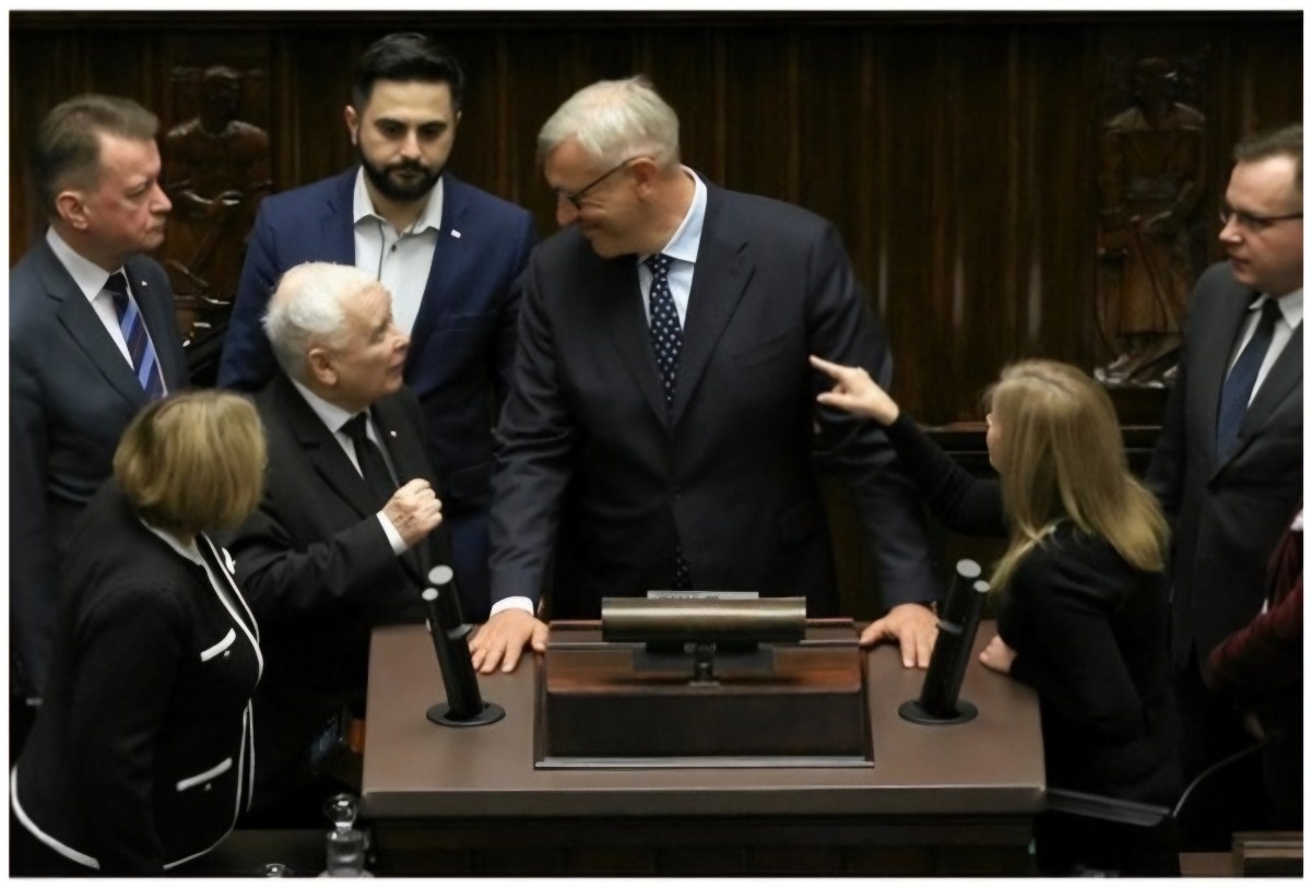 2d1177c1-f4cf-4d67-8fc4-3be2dfe5679e