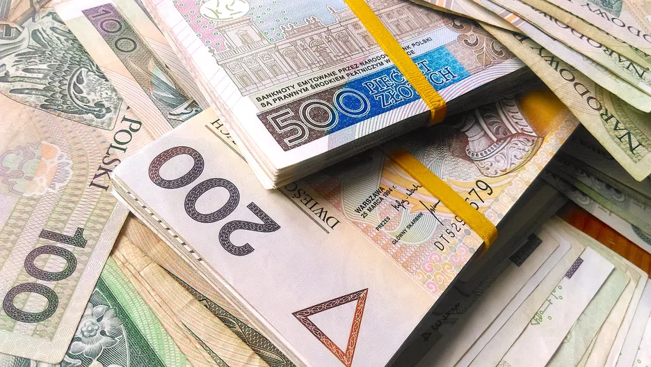 Wystarczy 8,5 tys. zł netto, aby zostać uznannym za bogacza w Polsce