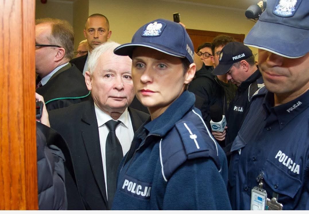 f40bda66-f1dd-45f1-8893-14ba94093bb5