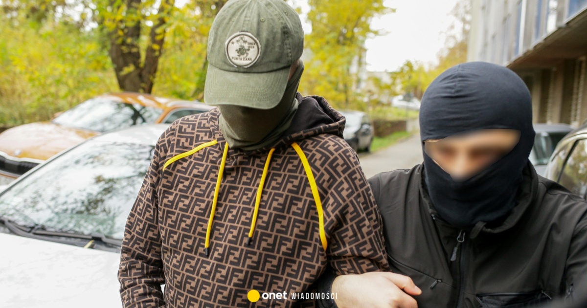 Osiem bmw, lamborghini i drogie monety. Tak bohater afery RARS bawił się za państwowe pieniądze