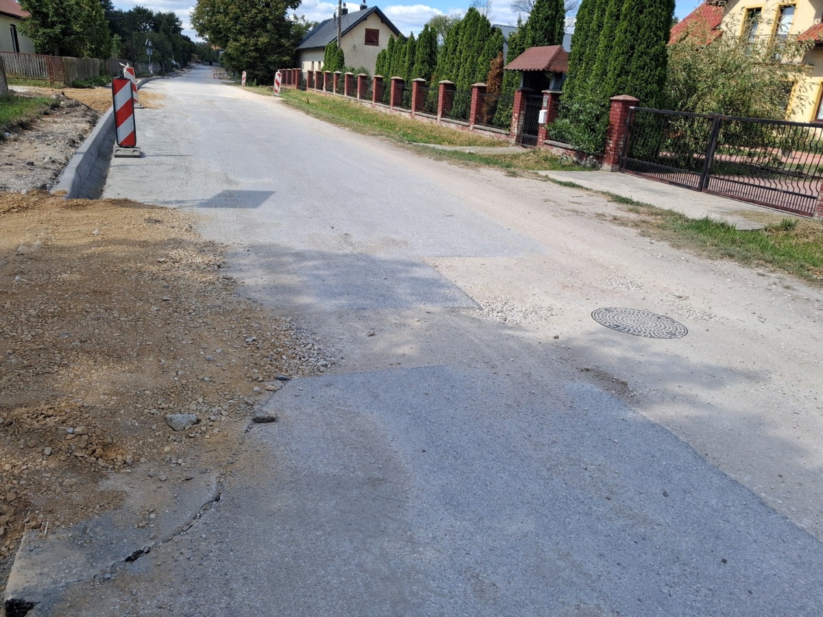 7b33f1df-49bf-4b93-92eb-e86e17efdd72