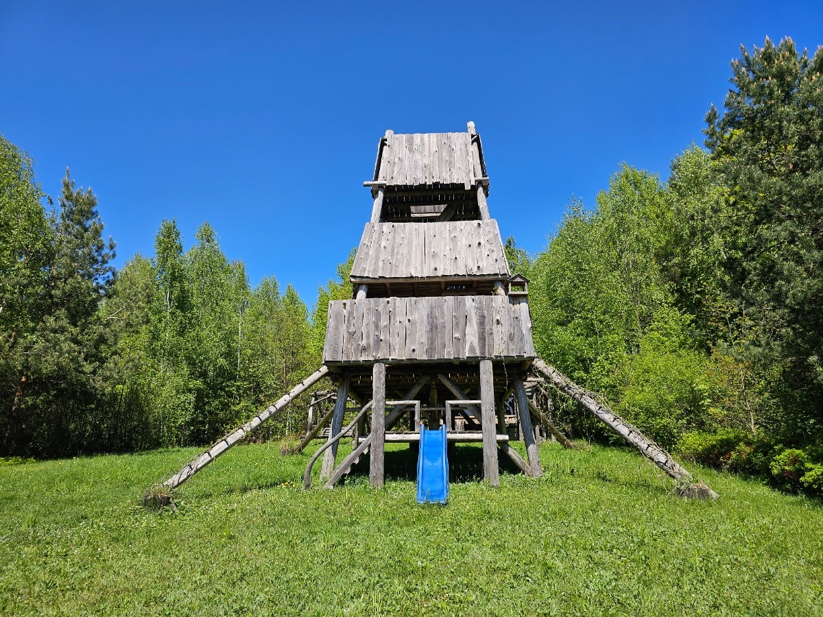 7ca89174-0911-43eb-b3f7-a71fc21fd920