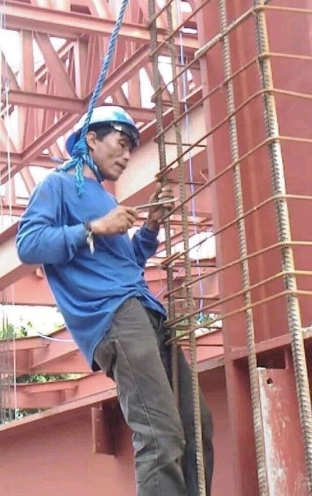 0c0320a6-d226-4d0f-8d73-012dd7fe9873