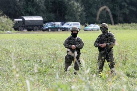 Tusk: Polskie granice muszą być szczelne i dobrze chronione