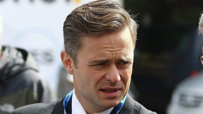 CBA weszło do biura firmy Adama Hofmana. Chodzi o umowy z jedną z państwowych spółek