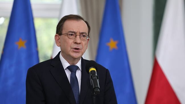 500 zł na rękę podwyżki dla mundurówki. Min. Kamiński dogadał się ze związkami