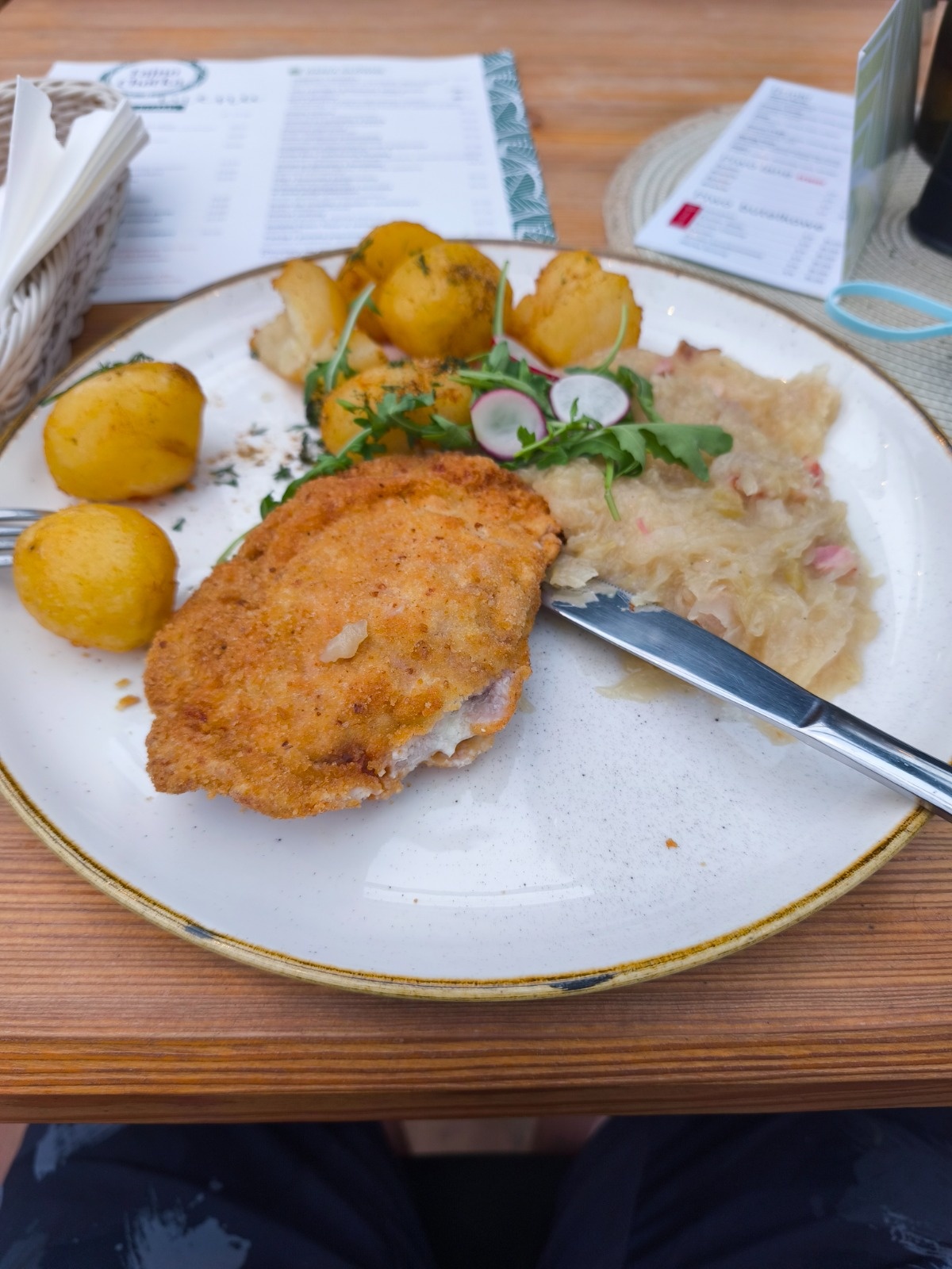 2547c931-7c89-4193-809c-fb9690b0fc3a