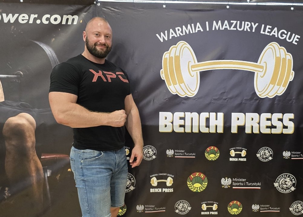 Policjant Karol Prawdzik wycisnął 220 kg i zgarnął dwa złota