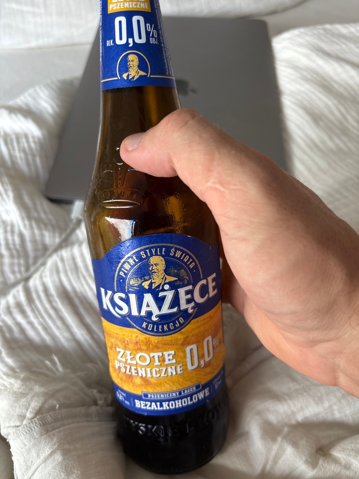 79458c08-3976-4833-8259-3e5e385b34fa