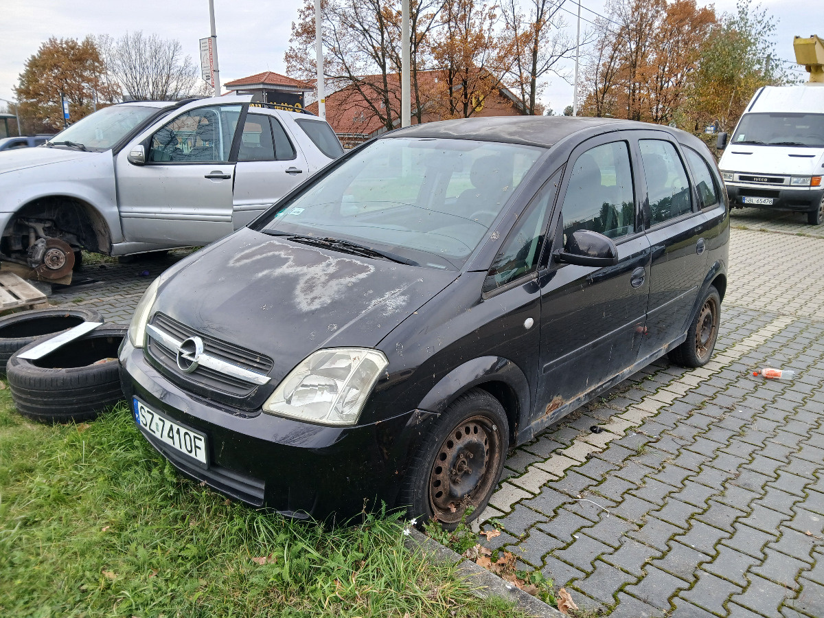 9ff4c303-401f-4676-bb9d-a1abf0c802d1