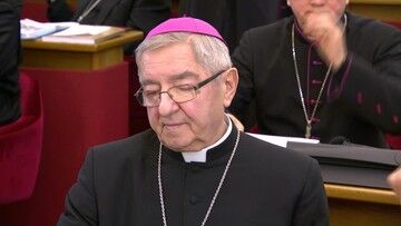 Abp Sławoj Leszek Głodź wykonał karę. Wpłacił darowiznę na Fundację św. Józefa