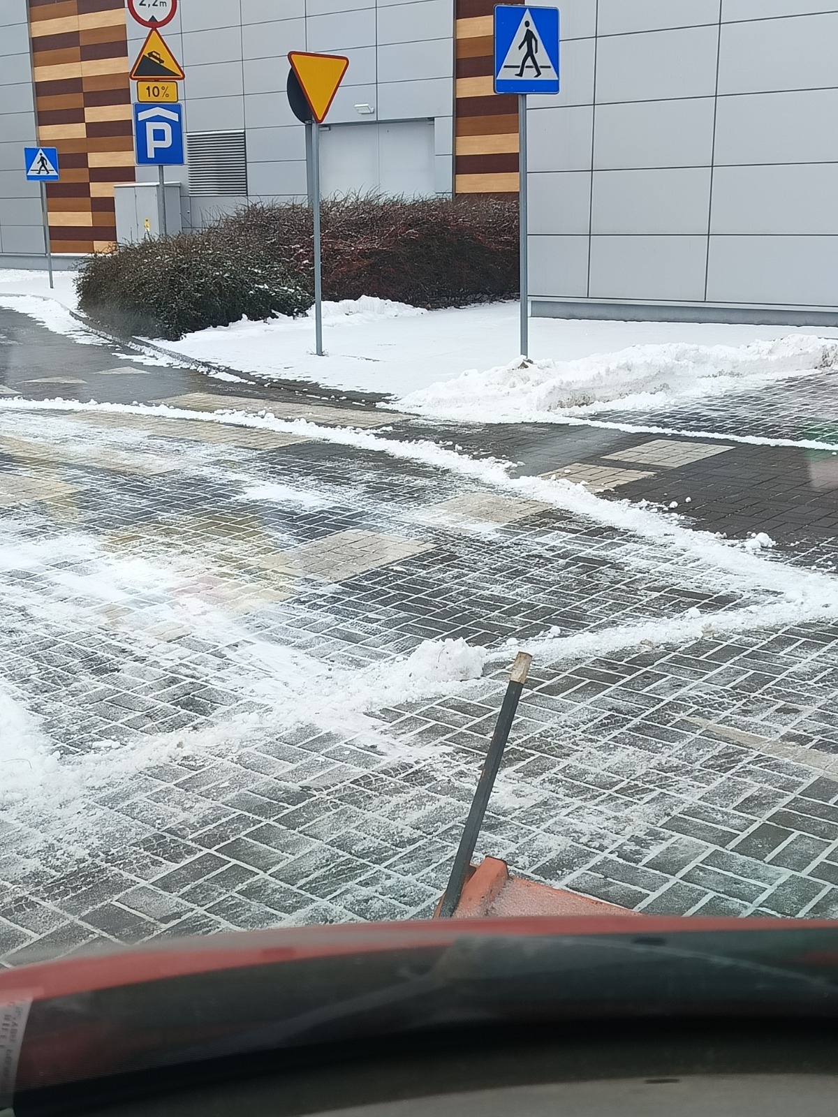 4b7faff9-1009-4782-b812-515c0b6afe65