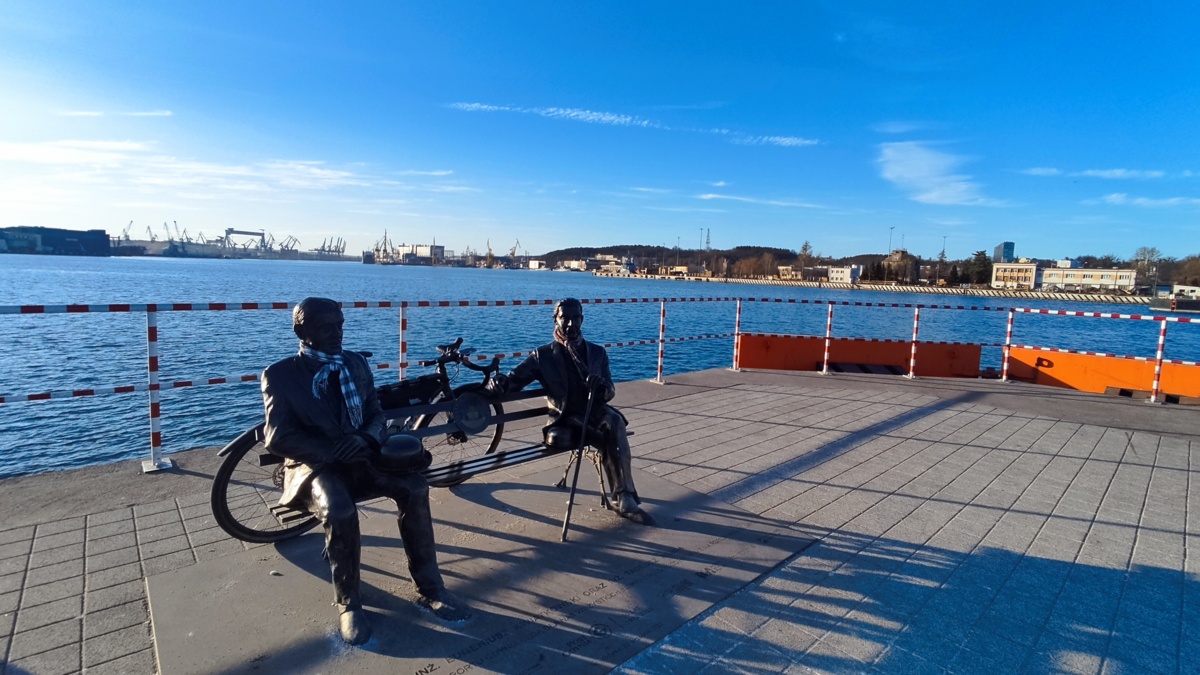 72e540b4-bf0c-416b-b562-ca387d95f486