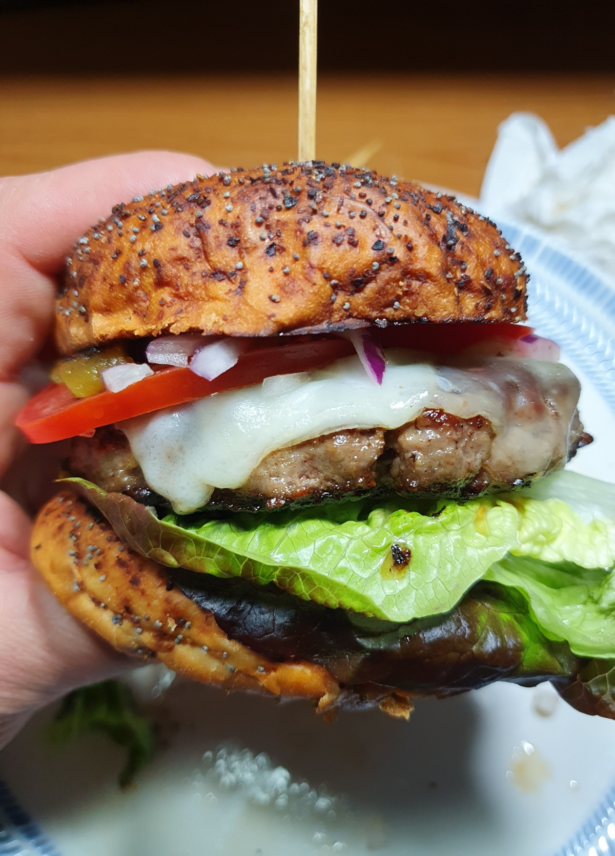 f7f34574-d8e7-4998-983a-bce5565c4113