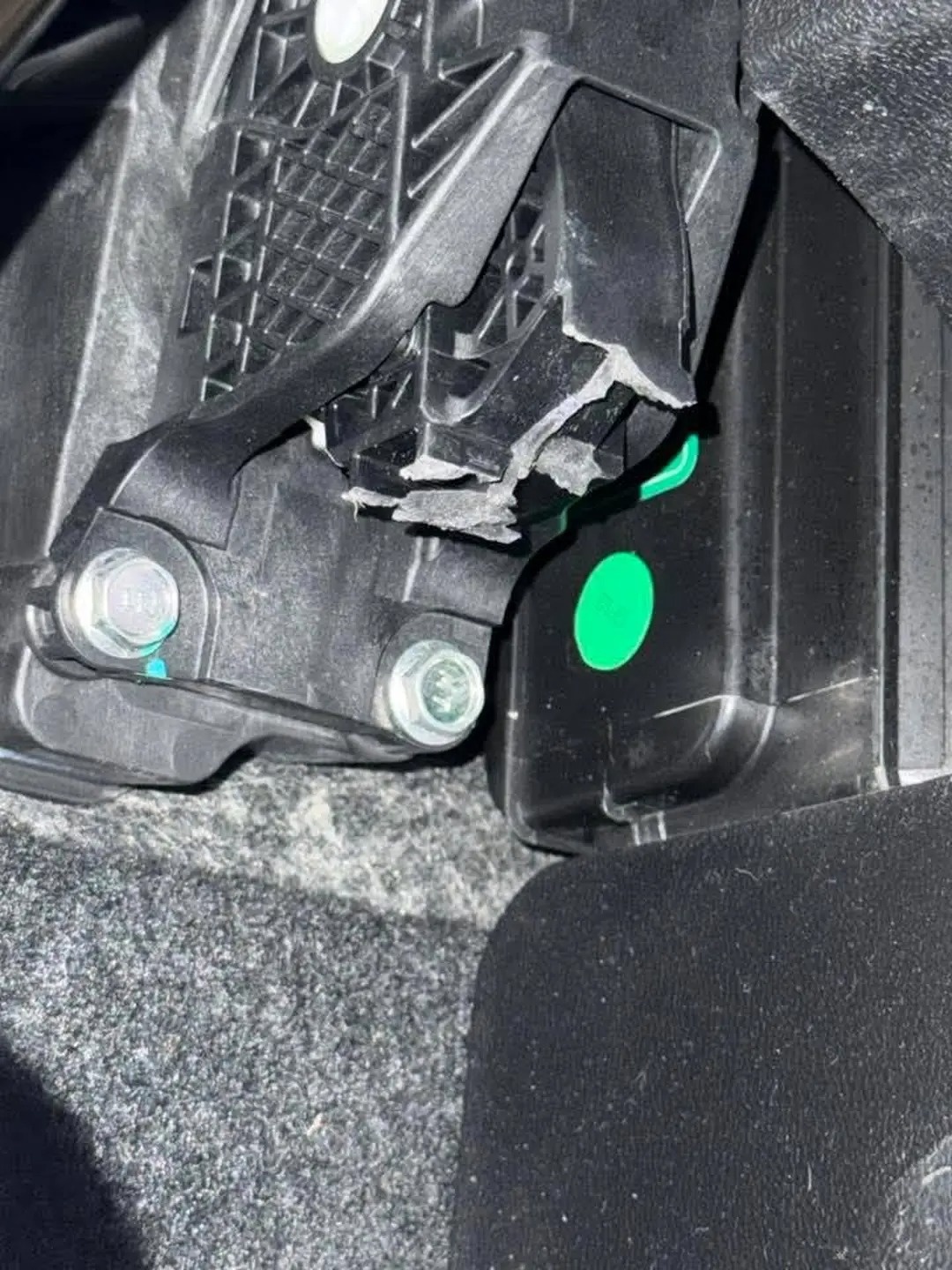 910fb179-142f-49e7-85c9-b08711194bdb