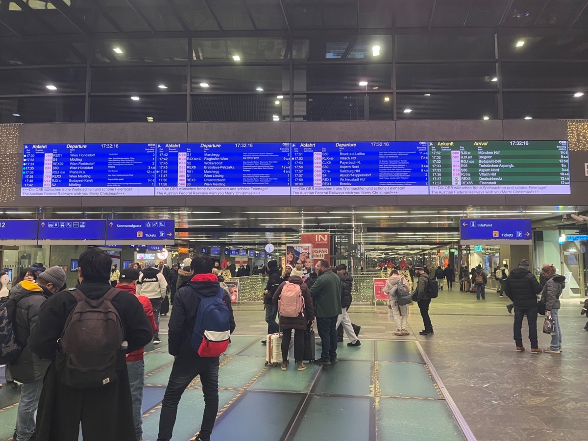 b92a2634-a82d-43d2-bf09-d568207ffd99