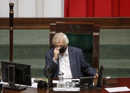 PiS składa podpisy pod kandydaturą prof. Wiącka na RPO
