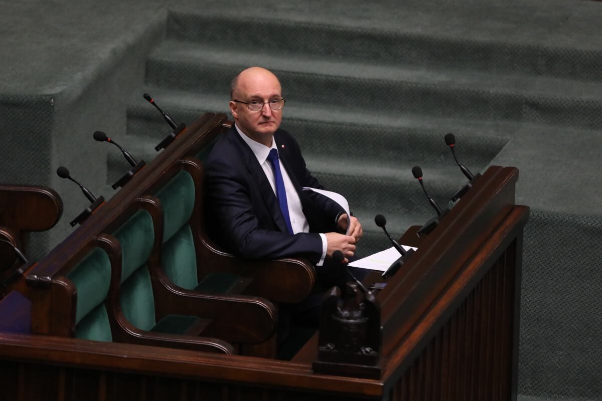 b3367d37-7c8f-4240-a5c8-4c057398cad3