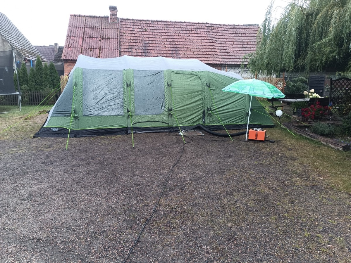 b1edb0b2-2106-4aa8-b42c-49bd21c86bff