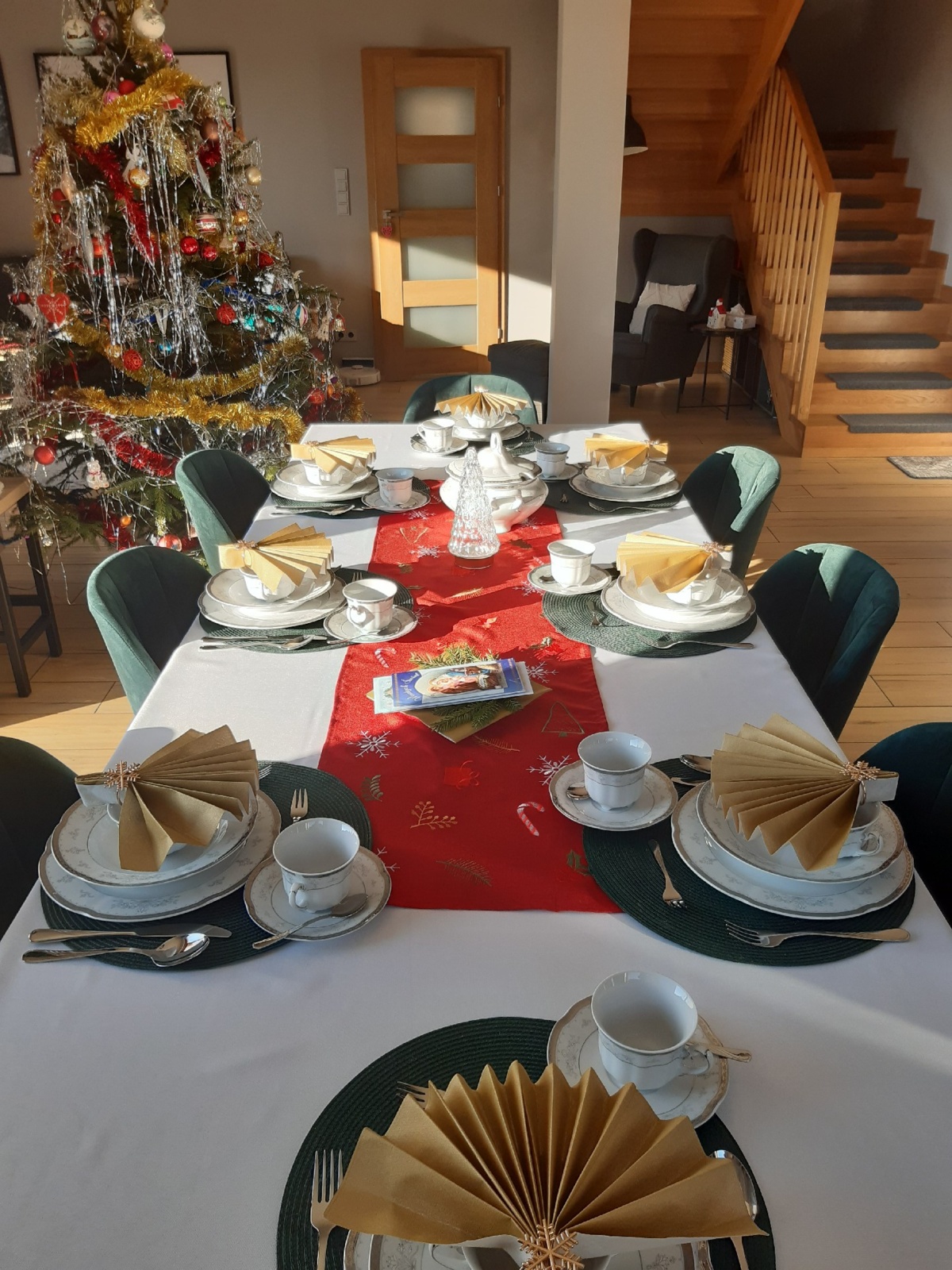 377a072f-f4fd-45bc-8edd-809362aad55b