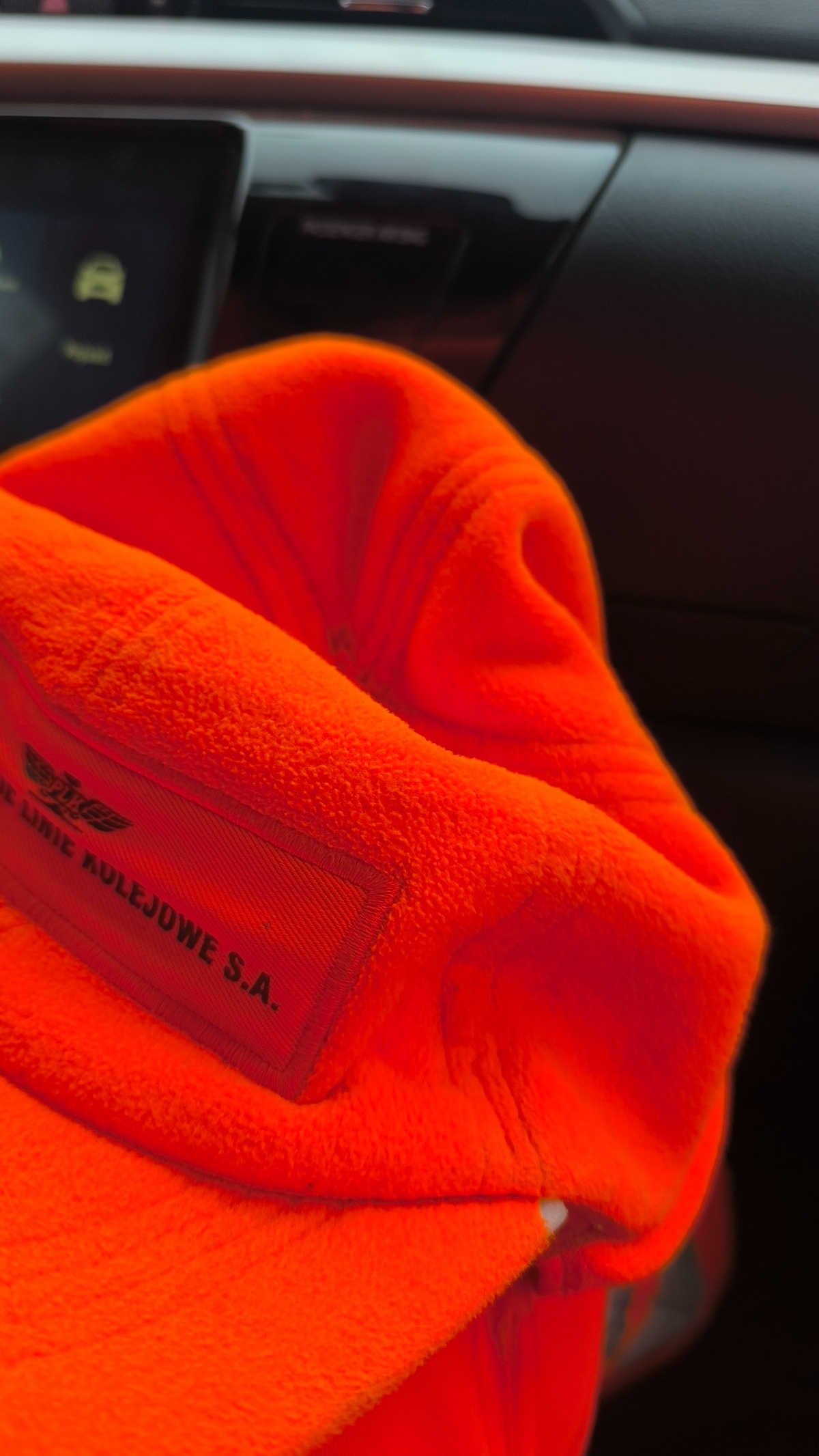 257cda3a-0c77-48e3-ac94-d22607684d26