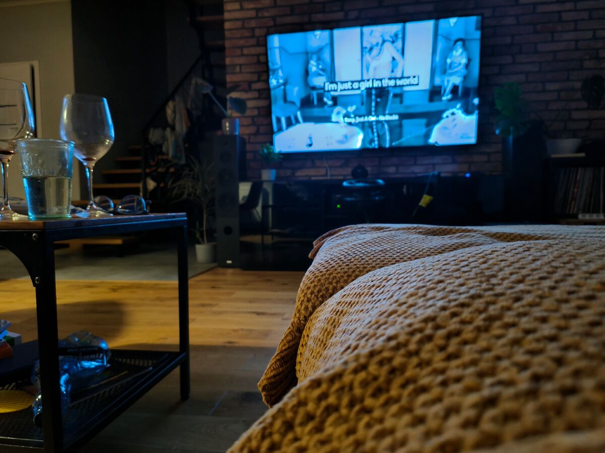 2a62b327-4ff9-4eae-8811-276505644064