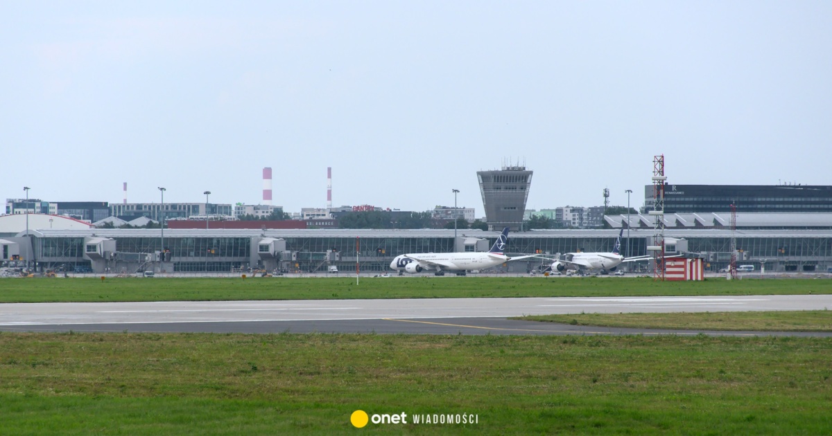 Eksplozja w śmieciarce na terenie Lotniska Chopina