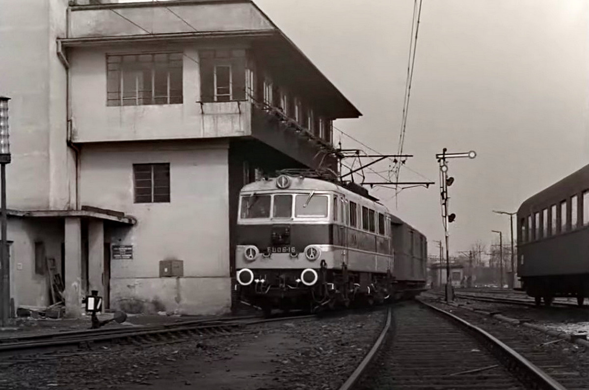 aaccb4ba-2fcb-45a2-92a8-86fe52b7f45a