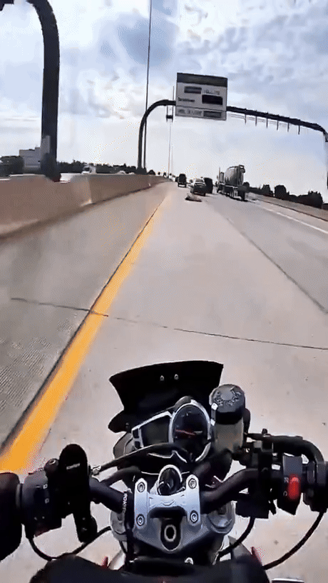 6d0dbf9d-32e2-4b39-82ca-7ac342001076