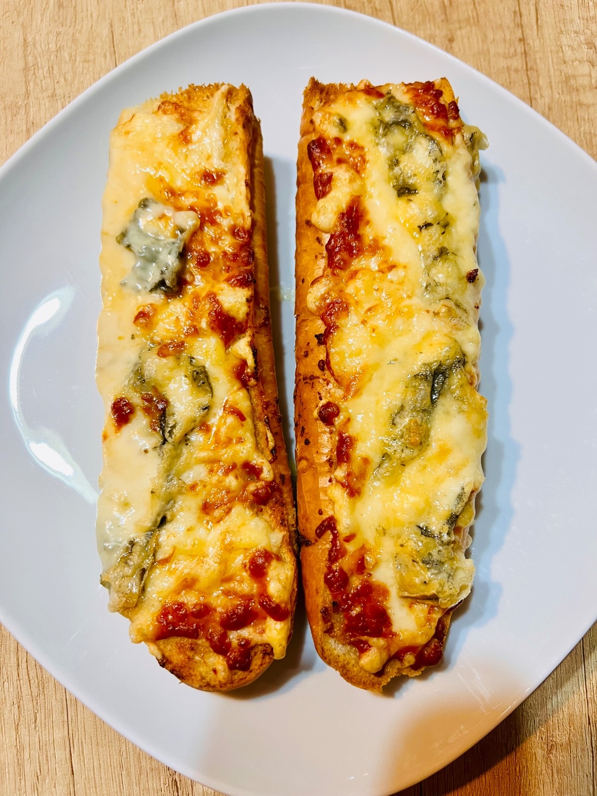 8c64d249-17cc-4367-9e60-54ba691da1bd