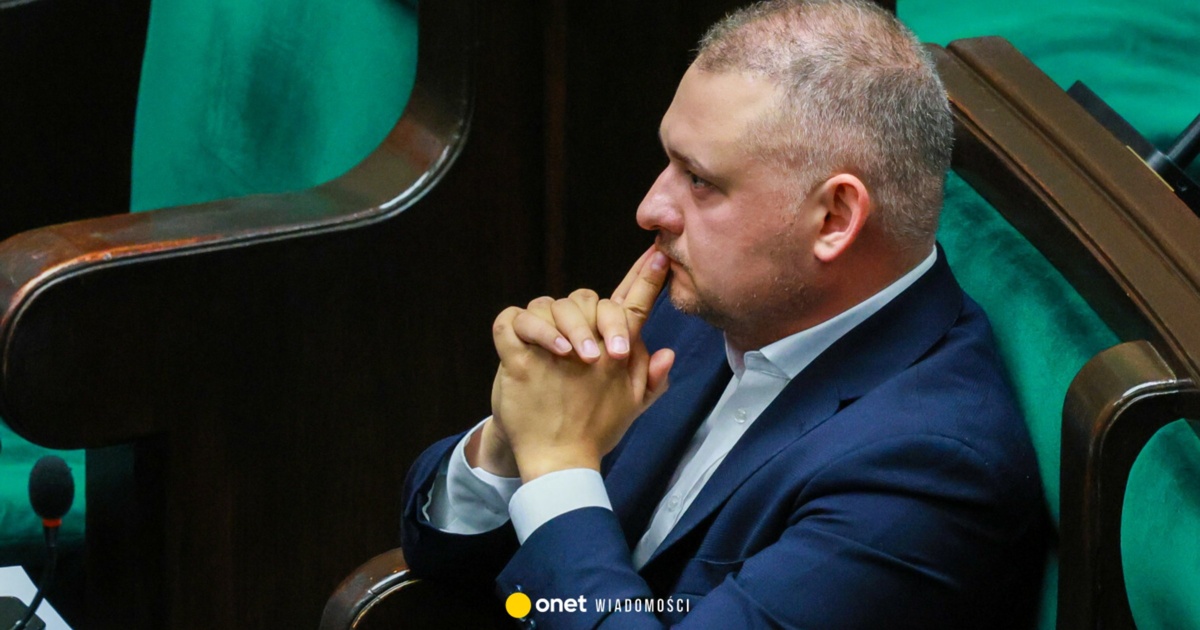 Olbrzymia łapówka, znajomy z gotówką i nerwy w partii. Kulisy sprawy posła KO