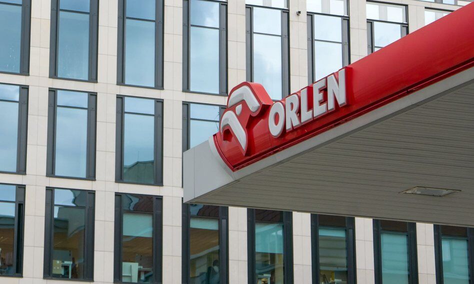 Orlen zapowiada uruchomienie własnej sieci automatów paczkowych