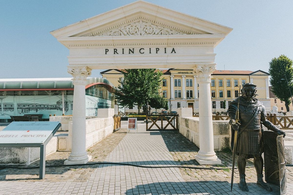 2c72b448-db2e-46a5-89e5-1dad6b6b72ea