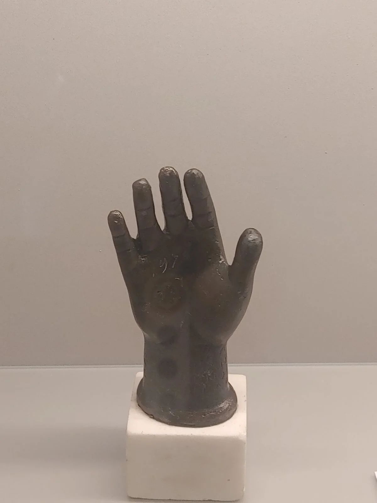 e18ad176-7005-4c5b-b300-72d14a5cb109