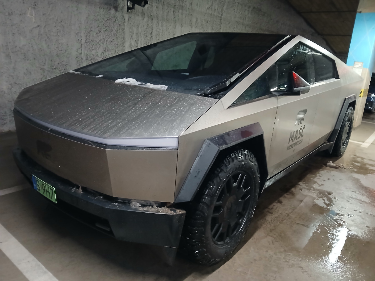 68840d47-75f0-4ba2-9ff7-56521f6c772f