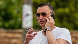 d43f2789-6b42-4ca9-81ab-dabbc35afa74