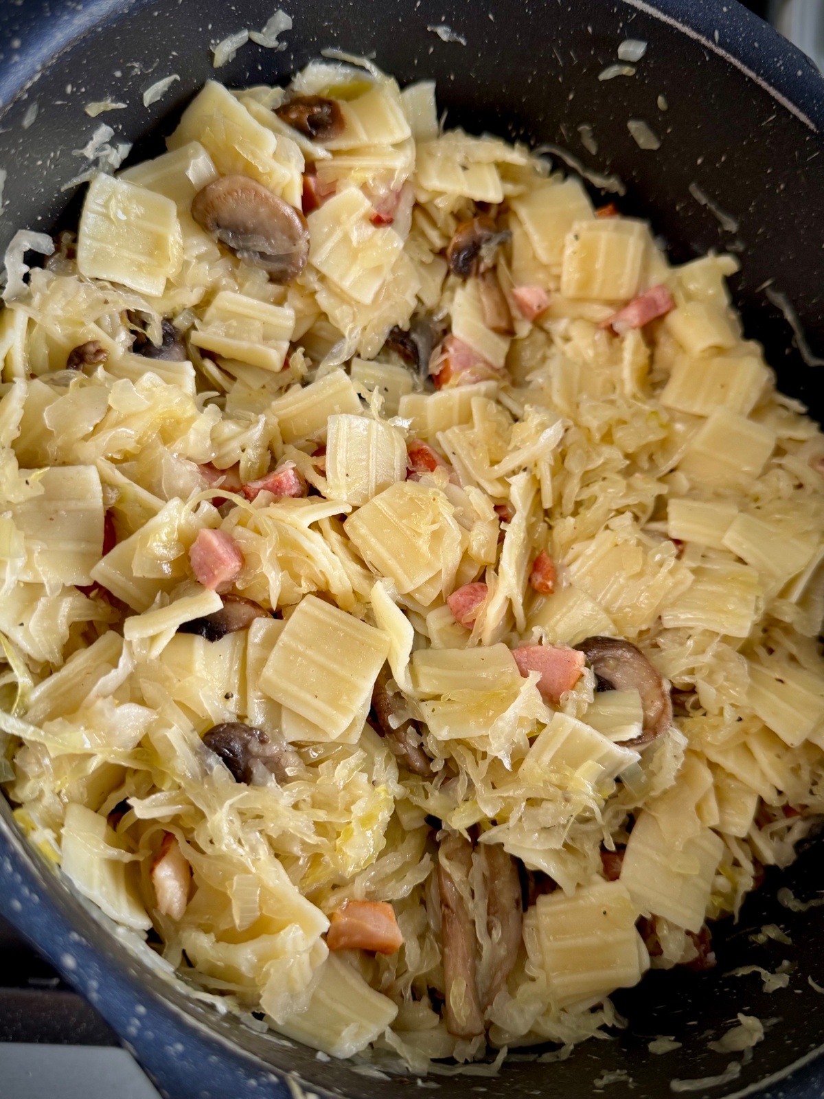 c6a435e5-9474-4165-ab75-f938238a770b