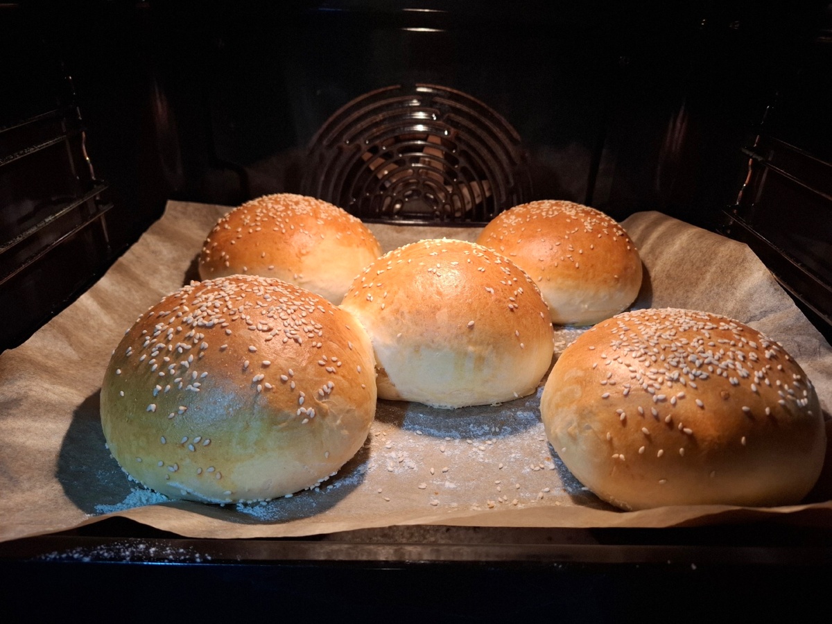 c1fad32d-aae5-4a28-8c51-120d88bce9f4